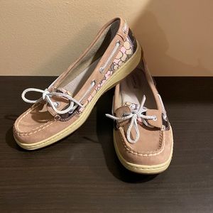 Pink & Tan floral with silver tie Sperry Top Sider 7.5